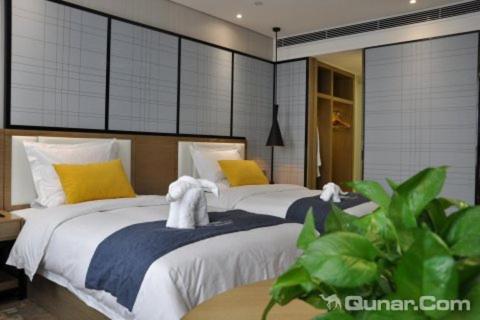 Echarm Hotel Ji'Nan Railway Station Jinan Bagian luar foto